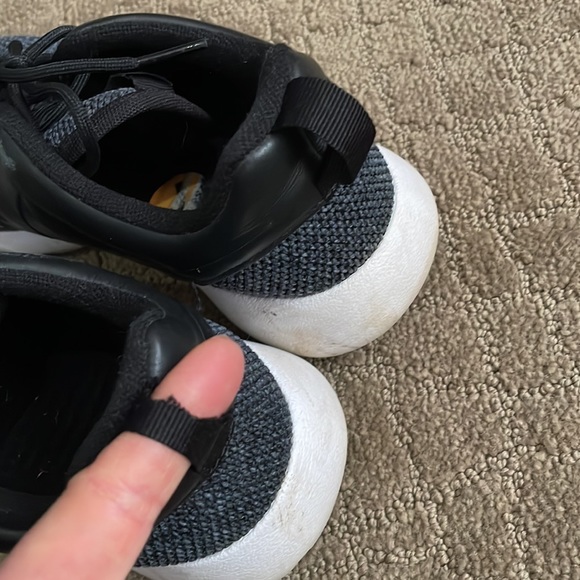 Nike - Picture 5 of 6